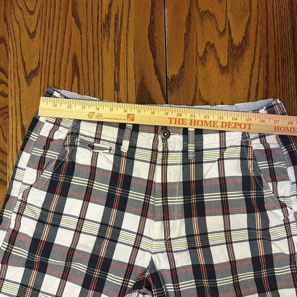 Men's American‎ Eagle Plaid Chino Shorts Classic Length Size 33